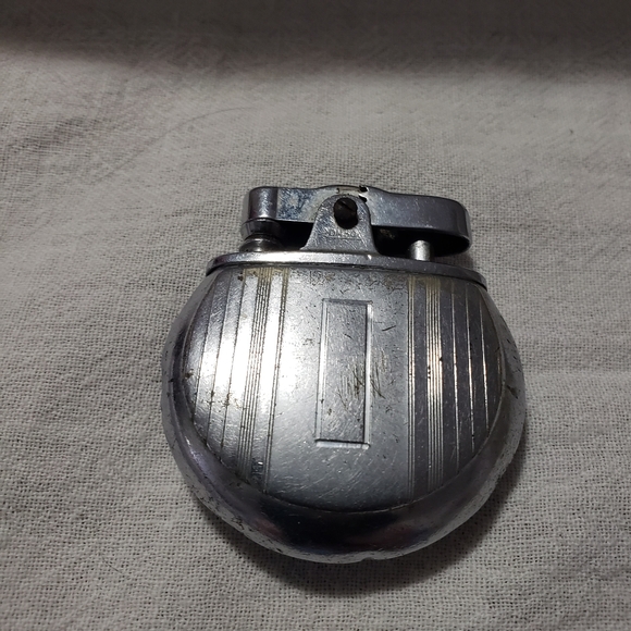 Ronson Other - Vintage Ronson Ronette Silvertone Lighter 1930's Working Condition